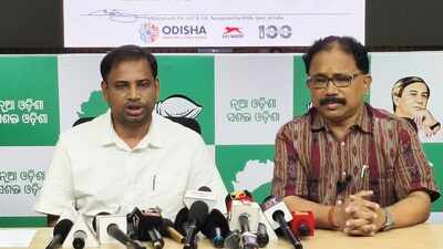 BJD, BJP spar over HI notice to Odisha hockey association