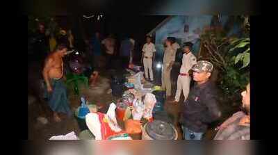 Cops bust illegal firecracker unit, arrest two