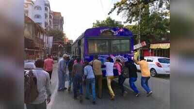 PMPML bus breakdowns surge to 22k till Sept, surpass 2025 tally