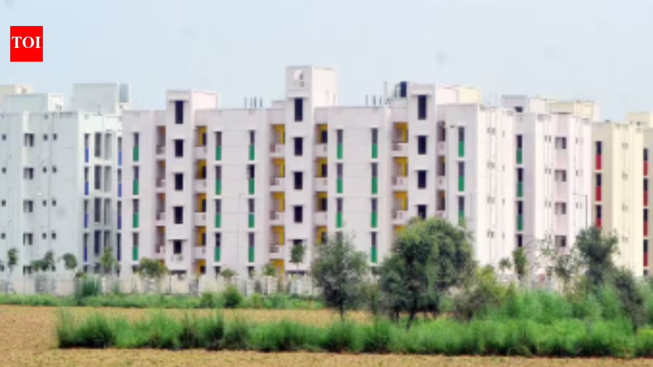 Delhi homebuyers can get DDA flats at 25% discount: Check prices ...