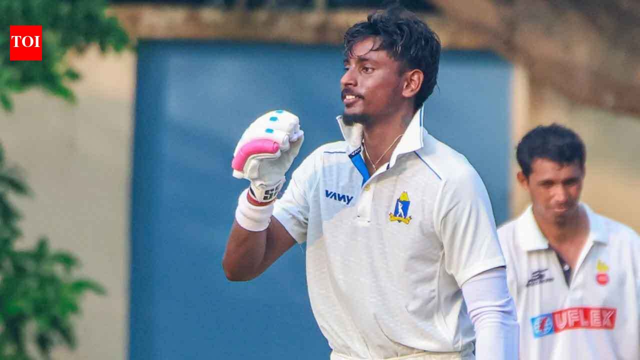 Ayush Badoni's Five-Wicket Haul and Delhi's Grinding Resistance Stall Bengal on Day III