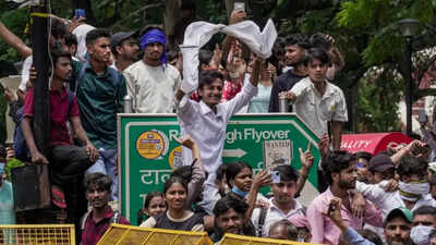 The Harvard divide over Delhi protests: One group condemns police action, another questions claims of 'siege'