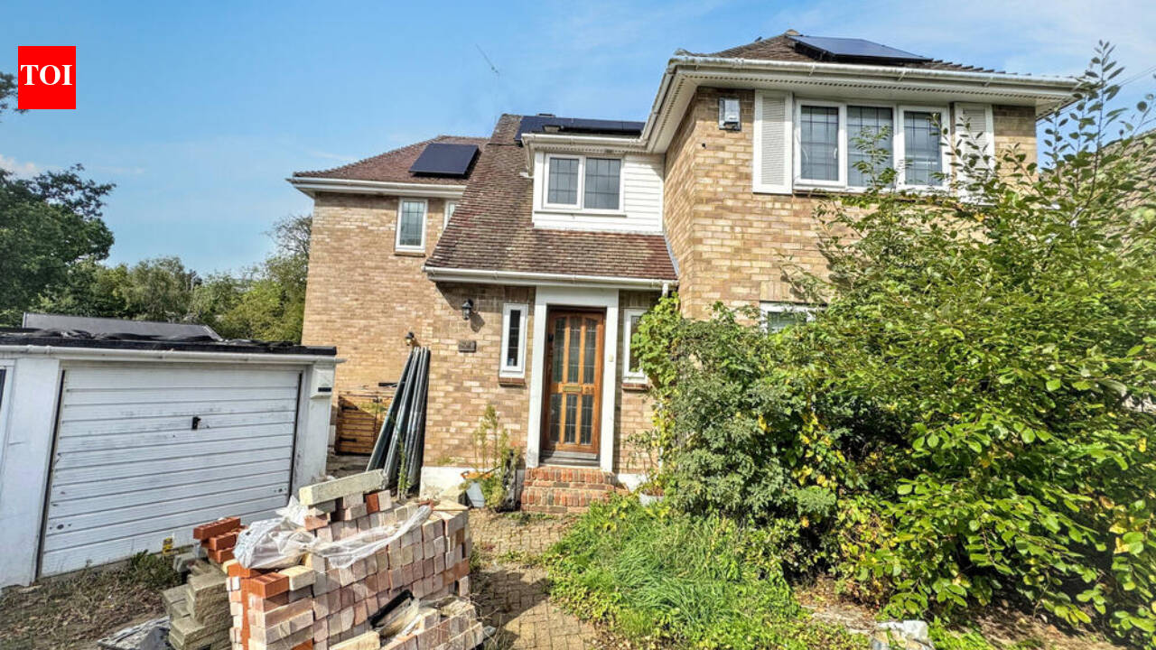 £465,000 English home heads to auction for £1 after landslip, with occupancy ban in place