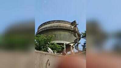 Wadgaon Sheri residents urge PMC to audit three decades-old overhead water tanks in Chandannagar