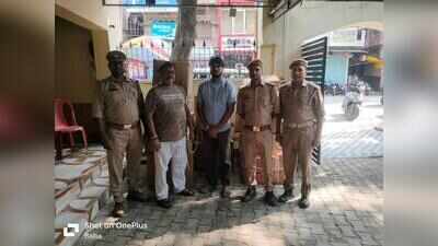 Ballia Police seize 656 Kg illegal firecrackers, arrest three