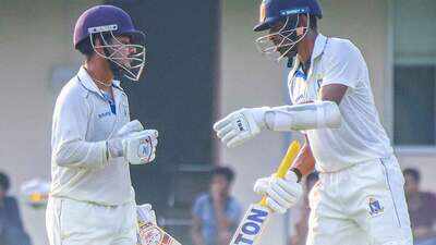 Ranji Trophy: Bengal hand Delhi defeat in opener