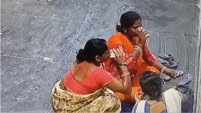 3 women, man seen drinking liquor inside hospital building in Bihar