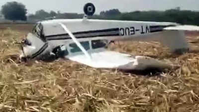 Pilot reports wing icing before plane crashes in Wisconsin; 6 killed