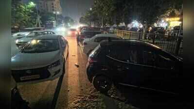 2-way traffic plan after 11 years? GMDA first needs to remove illegal parking, squatters in Gurgaon