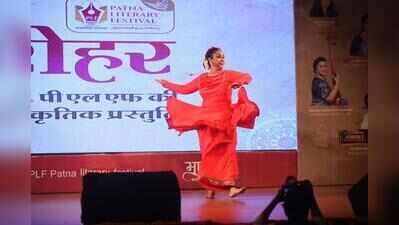 Kathak, classical music lend cultural touch to Durga Puja