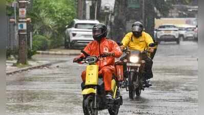 15mm rain turns 15-minute drive into an hour-long crawl in Gurgaon
