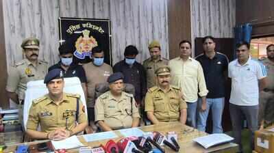 3 held with point-of-sale machines, set-top boxes worth Rs 3 crore in Greater Noida