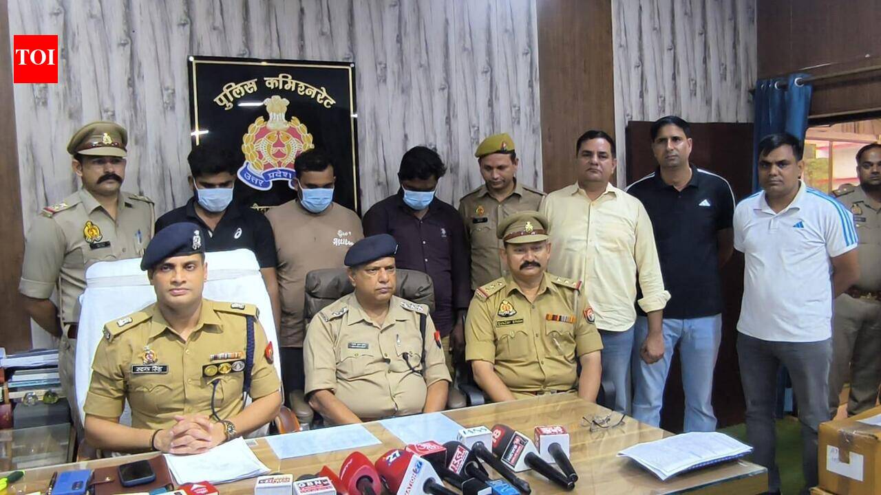 3 held with point-of-sale machines, set-top boxes worth Rs 3 crore in Greater Noida