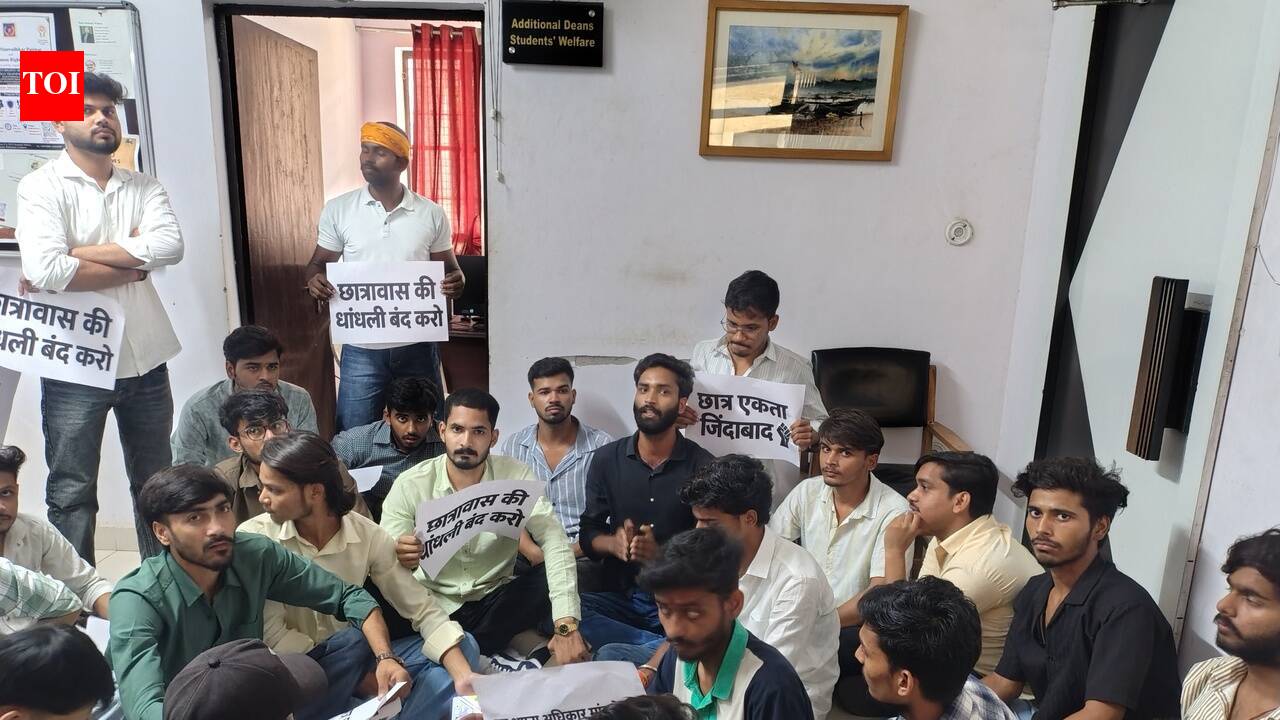 LU students protest over discrepancy in hostel allotment
