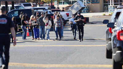 US: 3 children, 1 adult killed in shooting at Oregon elementary school