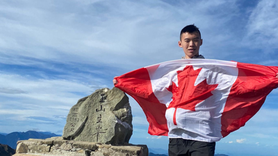 Meet Ji-Hong Wu, the Canadian high school student who patented an air piano that turns hand movements into music