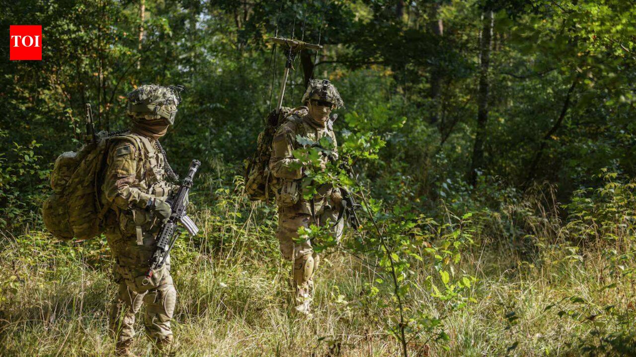 Spotting drones before it's too late: US Army eyes wearable detection tech