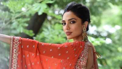 Sobhita Dhulipala prepares for another project amid Pa Ranjith’s ‘Vettuvam’, teases fans by saying ‘cooking something’