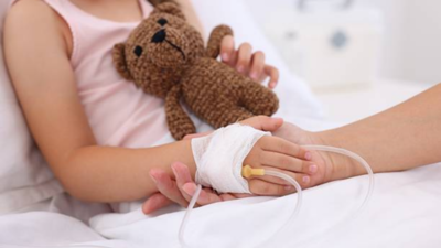 AIIMS doctors remove metal pin from the intestine of a 12-year-old girl ...