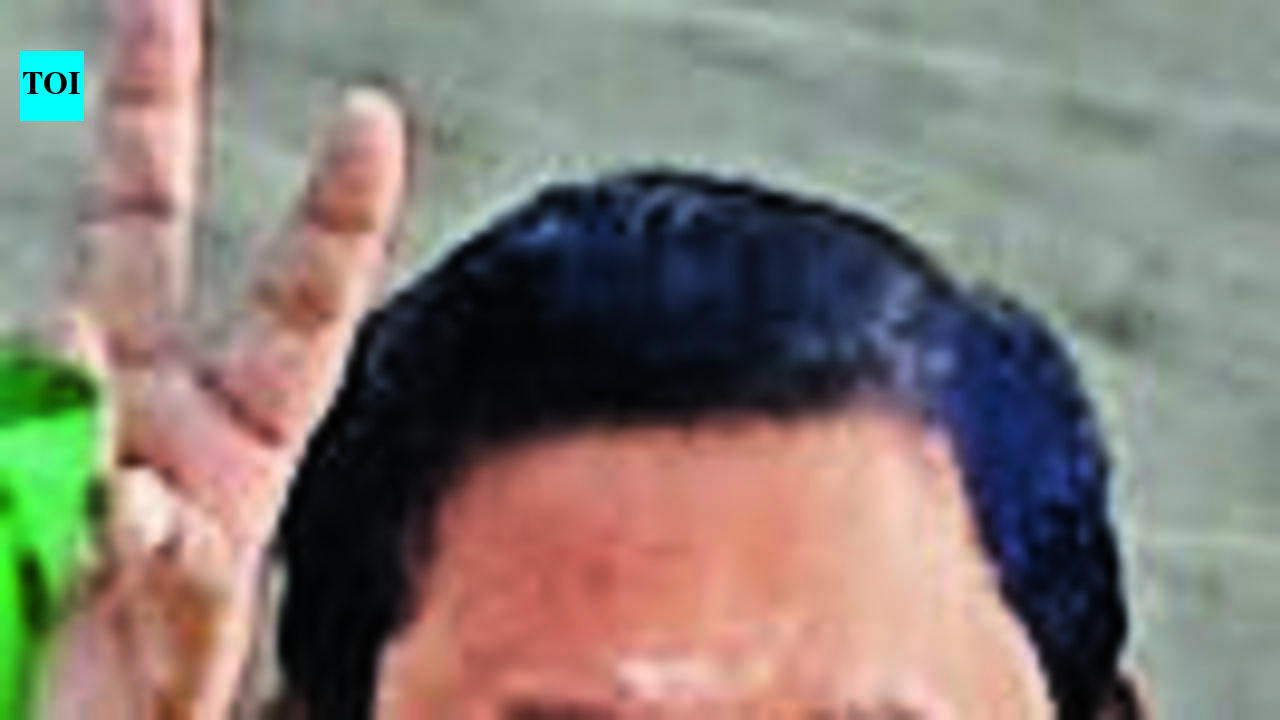 Govt's dam opening ‘mess' will hit farmers hard: EPS