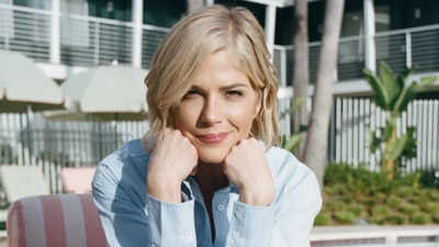 Selma Blair’s rep releases an official statement a week after the star’s airport arrest: ‘There is much more to this story…’