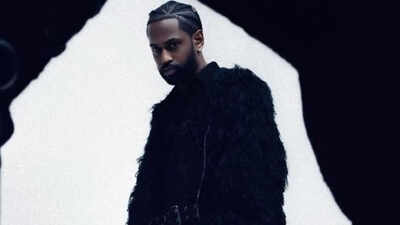 In 2017, Big Sean purchased Guns N’ Roses lead guitarist Slash’s Mudholland estate for USD 8.7M, resold it 4 years later at a USD 2.4M profit