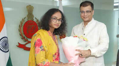She scored 95.33% in UP Board exams and lost her father during Covid 19; at 19, Shikha Patel reportedly topped ED training