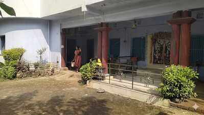 A 56-year-old Durga Puja tradition that brings Chatra family together
