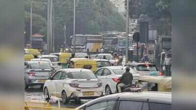 Nightmare on Friday night: Long-distance buses crawl out of Bengaluru till 2.30am