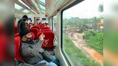 Vistadome coaches a hit, bookings full