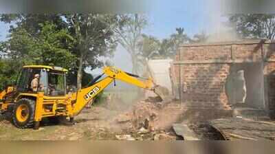 Assam reclaims 300 hectares of forest land, evicts 500 families across 3 districts