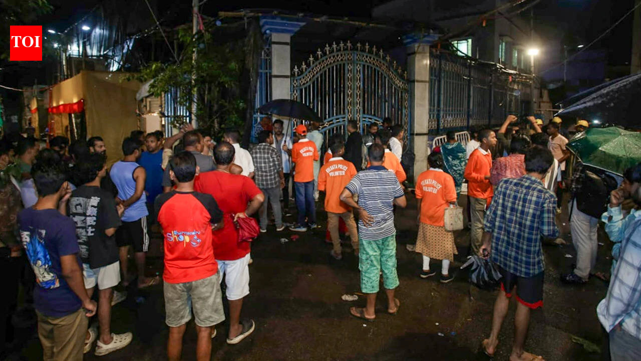 Adhikari Orders Safety Checks at Durga Puja Pandals After Stampede