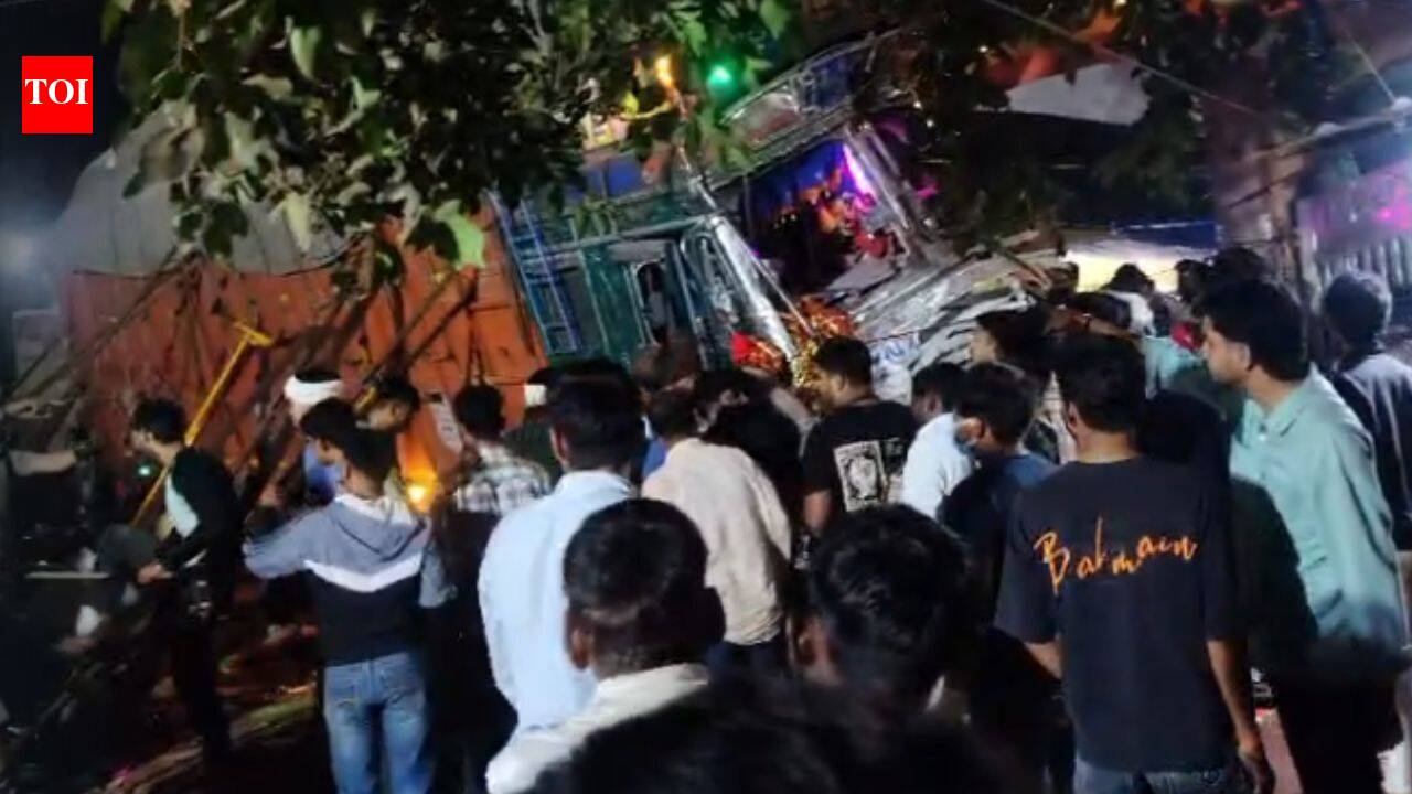 Gwalior temple tragedy: Shrine panel suspects 'terror attack', demands ...