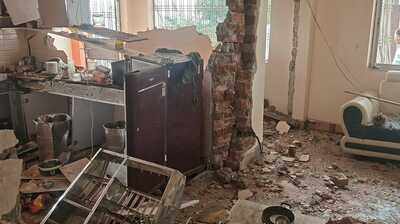 Bokaro gas explosion damages home, nine family members safe