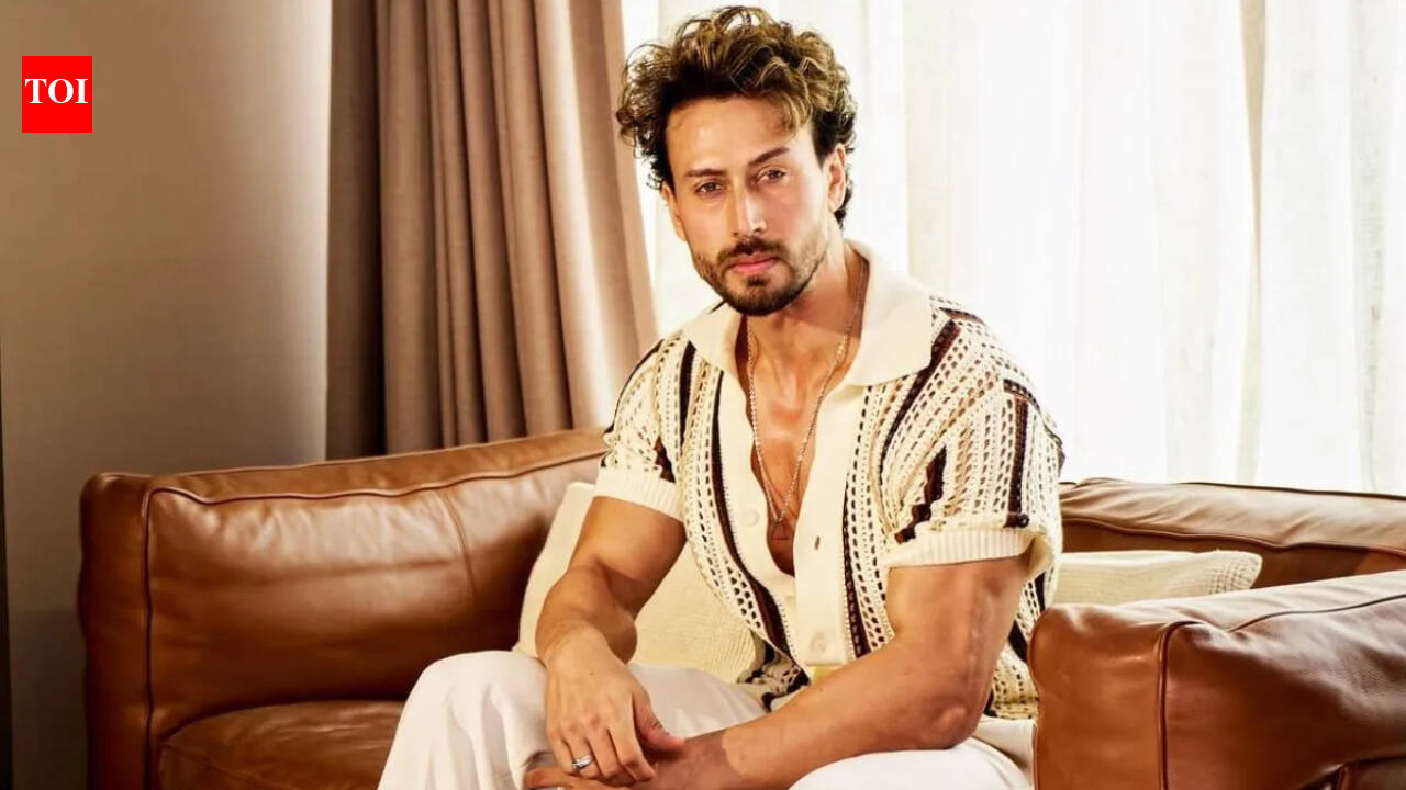 Tiger Shroff escapes unhurt after three shots are heard outside Juhu venue; driver hospitalised