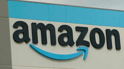 'Unhappy' with New York City Mayor Zohran Mamdani's labour bill, Amazon threatens to take 5,000 delivery jobs out of the city; and experts point to what the company did in Canada when...
