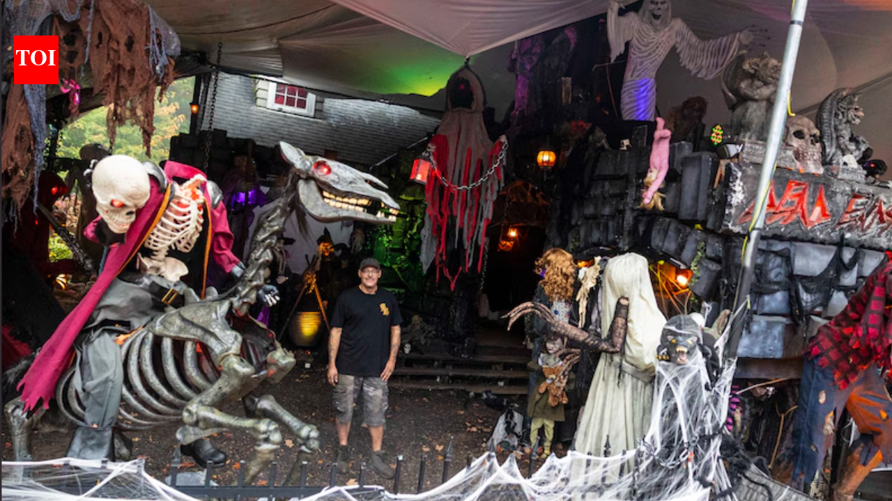 Michigan father's free Halloween display draws 18,000 visitors, sparks dispute with city officials