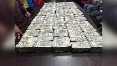 DRI seizes ₹3 crore unaccounted cash from Delhi-bound car near Chhajarsi toll plaza