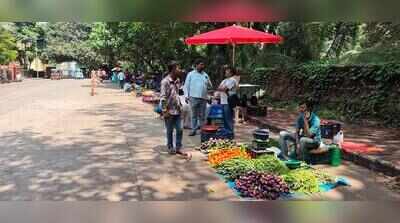 Unauthorised occupants take over Sunday Bazaar slots: Verified vendors