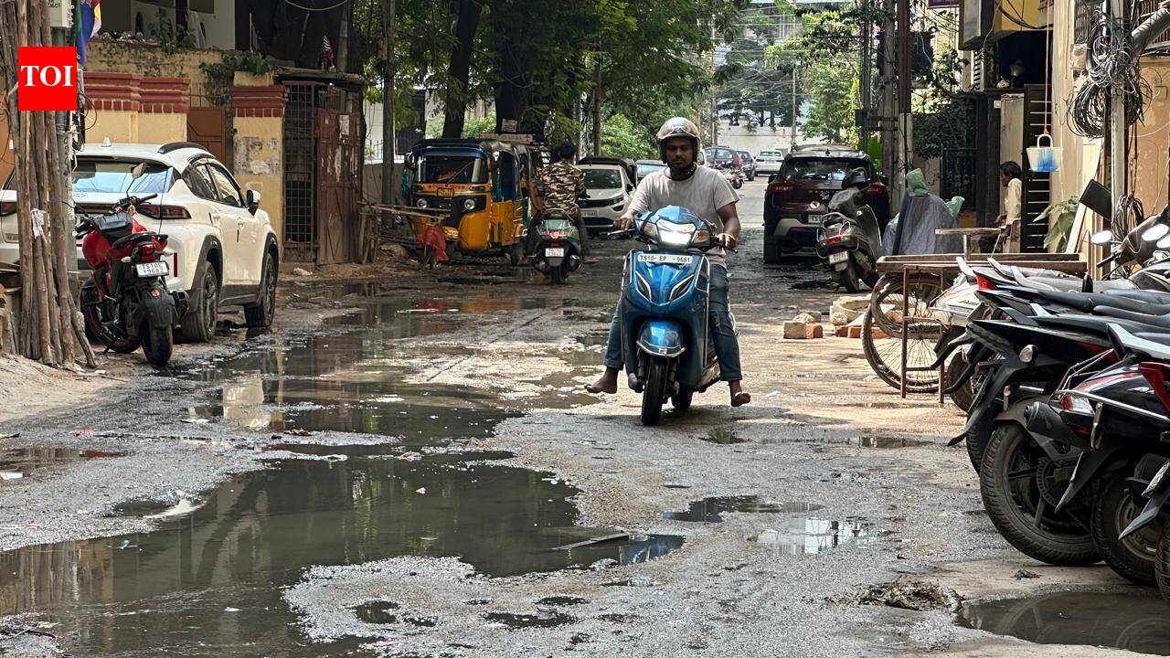 Choked drainage leaves Secunderabad’s DV Colony in a mess | Hyderabad ...