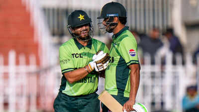 pakistan-tri-series-cricket.jpg