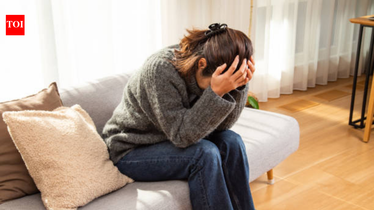 Constant headaches, bloating and bad sleep? Doctor explains the stress ...