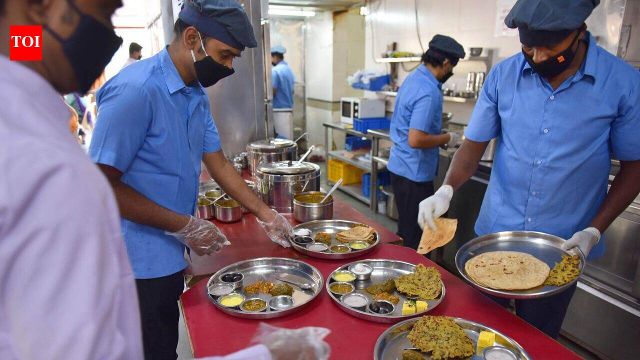 Restaurants across Maharashtra to raise menu prices by 10-15% in next 8-10 days