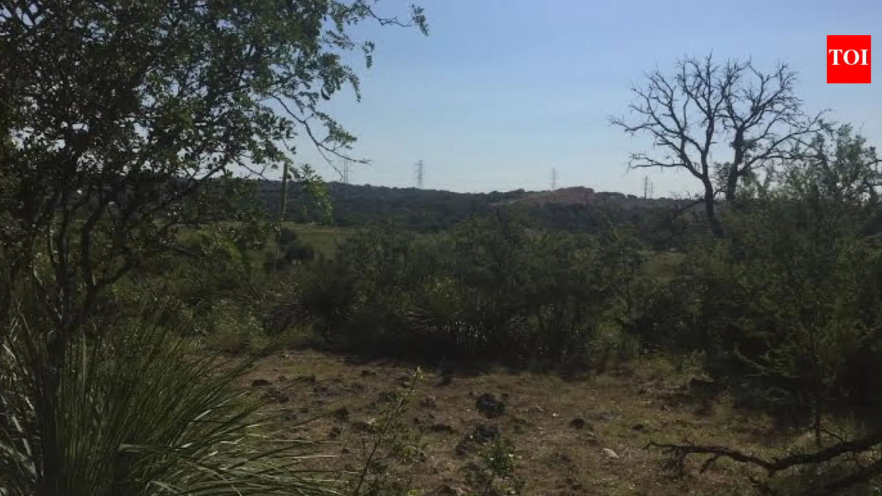In 1858, a Texas family began holding ranchland that developers later wanted for 3,500 houses; in 2016,…