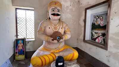 As Ravana's effigies burn across India, his ‘descendants’ in Jodhpur gather to mourn him