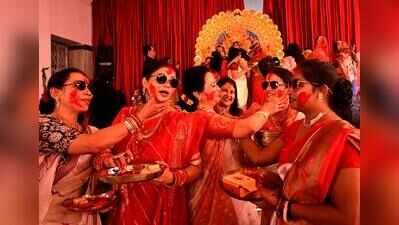 Sindoor Khela meets Navami festivities across Jaipur