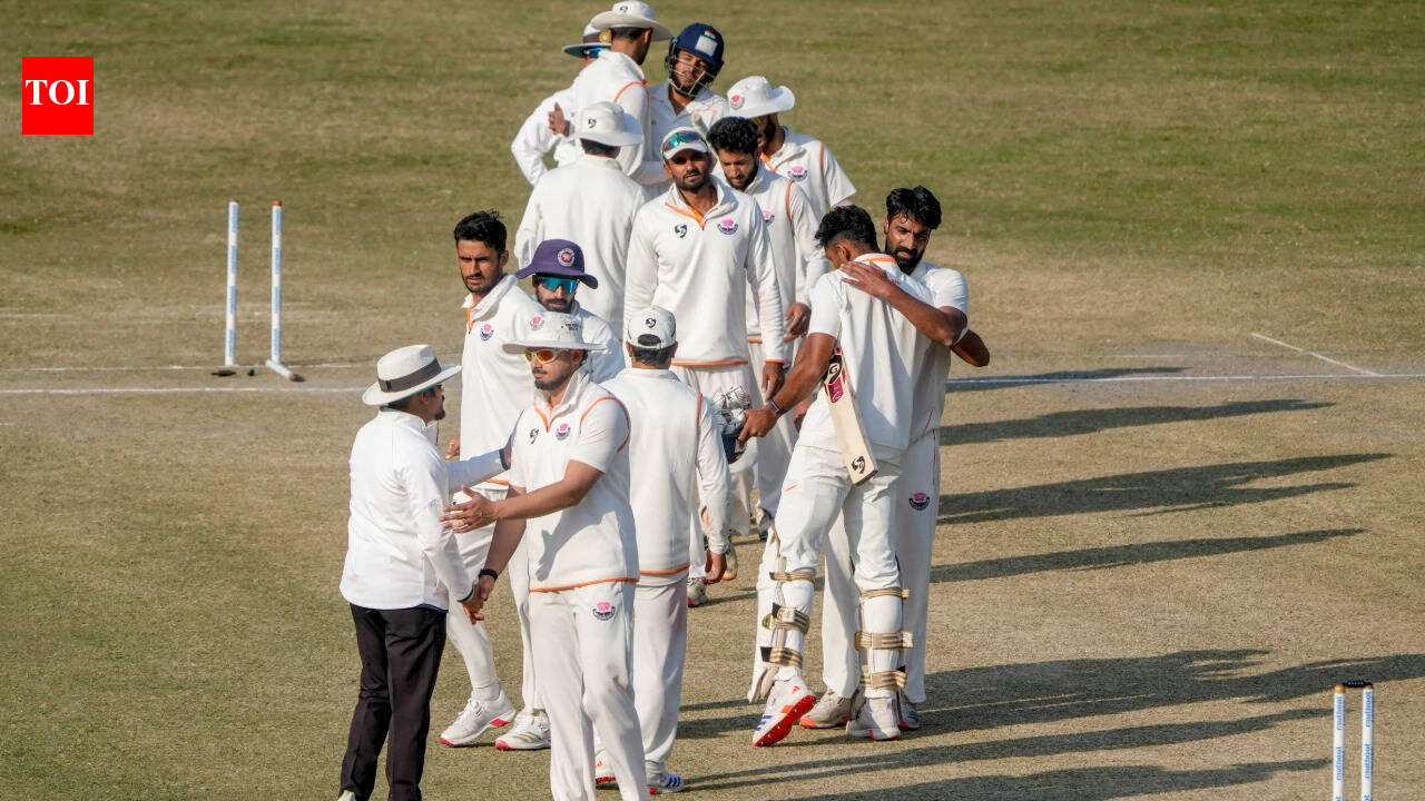 Ranji Trophy: Himachal show fight after Mumbai pile up 528
