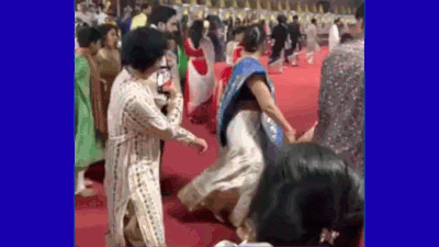 Watch: Mamdani does garba with Indian community at New York Navratri celebrations