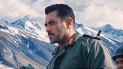 Salman Khan drops 'Jai Hind' from 'Maatrubhumi' on Dussehra; fans ask ‘Movie release kab ho rahi hai?’