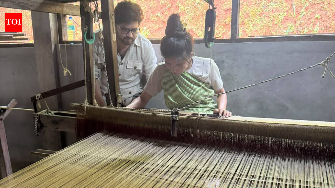 A flight of opportunity for tribal weaves